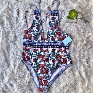 Cupshe bathing suit, worn once